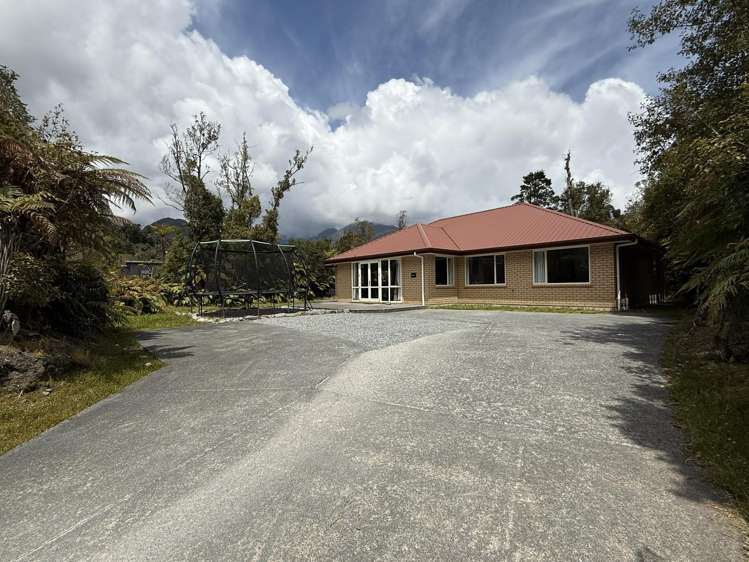 10 Kamahi Crescent Franz Josef_19