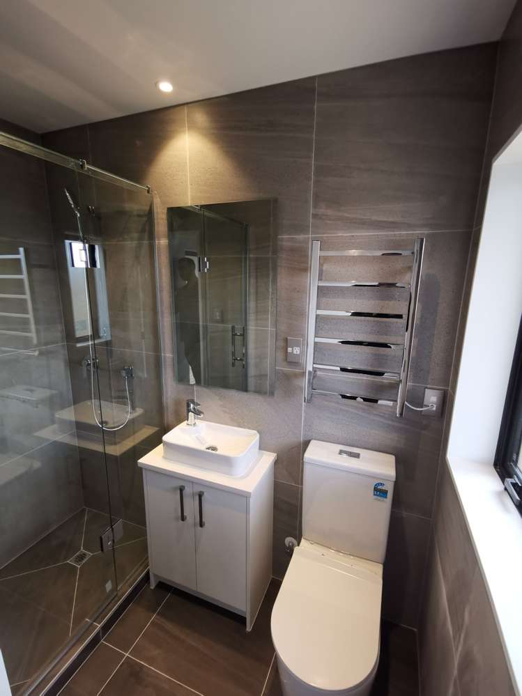 107 Bordeaux Parade Te Atatu South_5