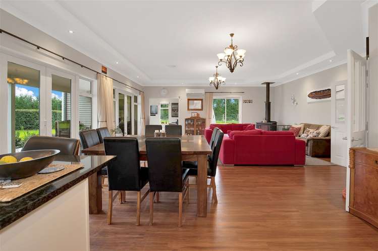 562 No 10 Road Swannanoa_14