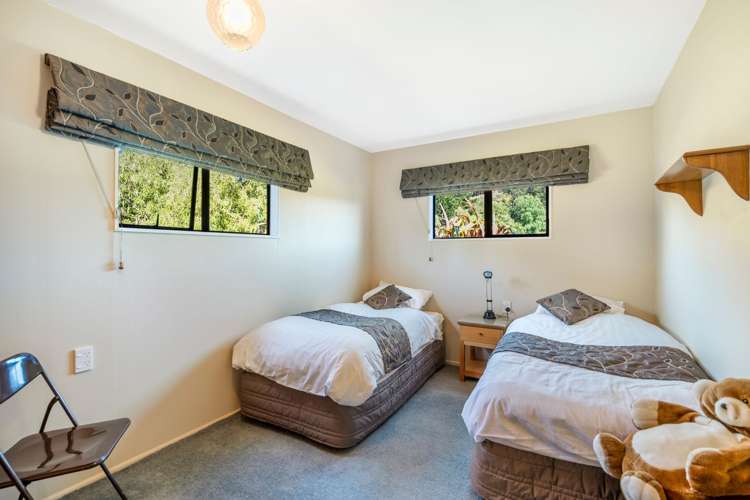 385 Cathedral Road Domett_34