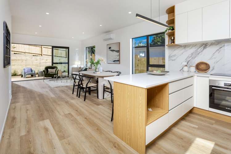 A-E/32 Ludlow Terrace Totara Vale_9