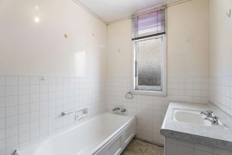 24 Te Ra Road Point Chevalier_10