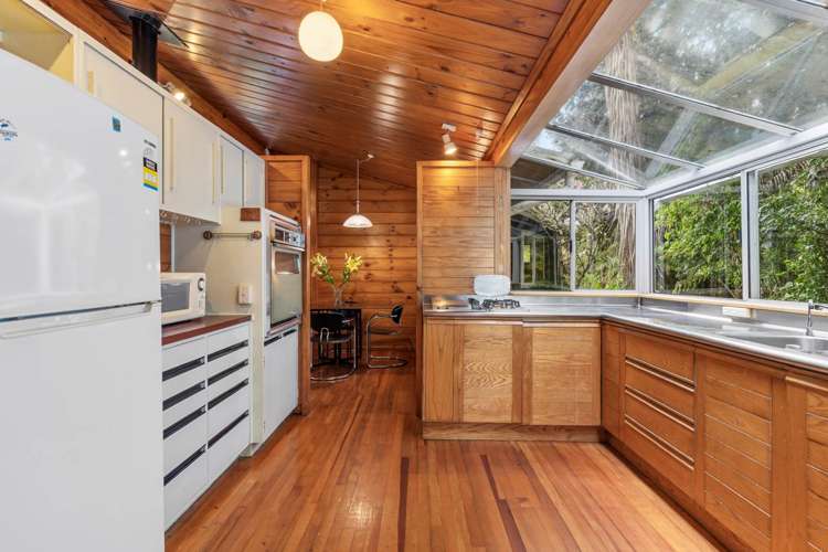 26 Sylvan Valley Avenue Titirangi_2