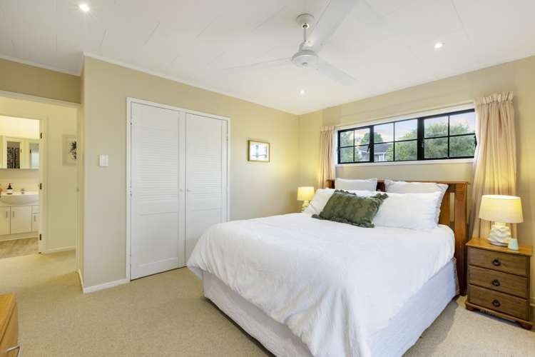 54 Solar Road Glen Eden_20