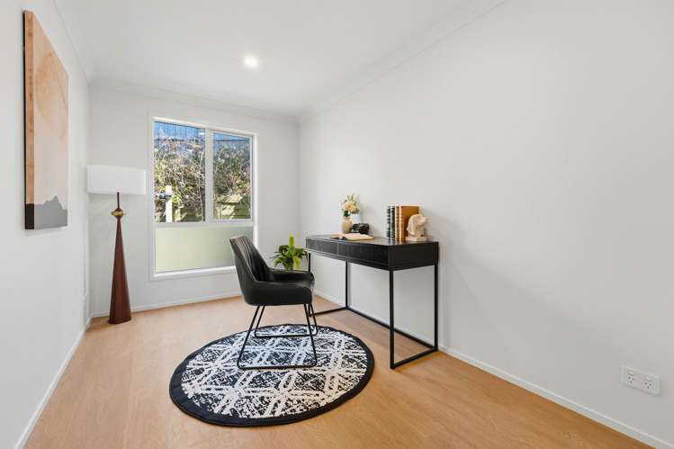 60 Hogarth Rise West Harbour_14