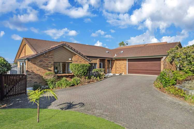 56 Oliver Road Eastern Beach_0