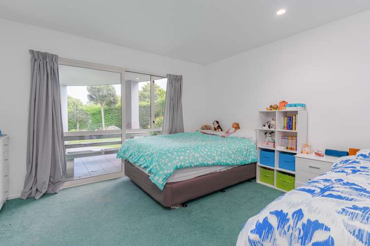 9 Enticott Place Huntsbury_21