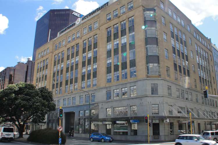 50 Customhouse Quay_0