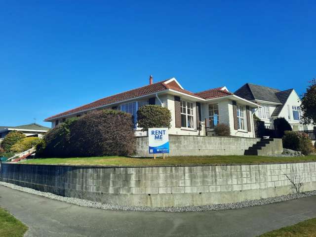 3 Bedroom Home In Avonhead