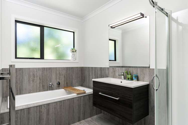 33 Blackmore Place Springlands_27