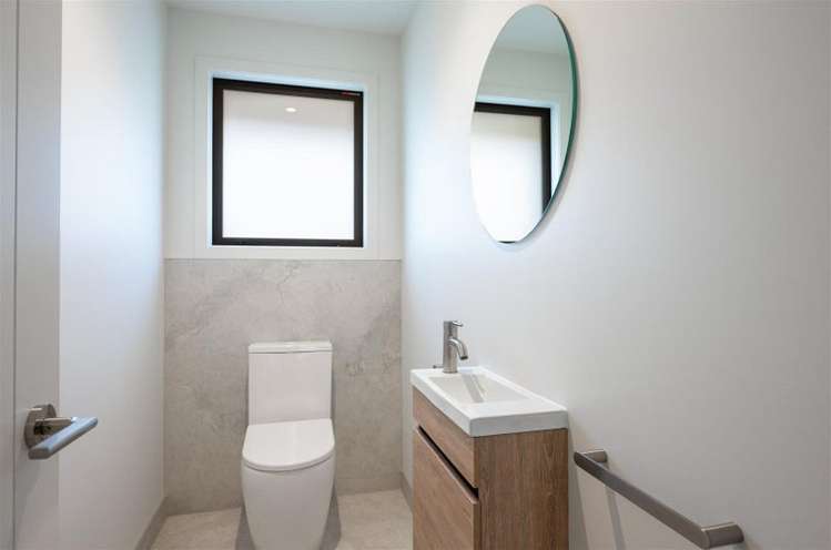 32 Greenway Crescent_5