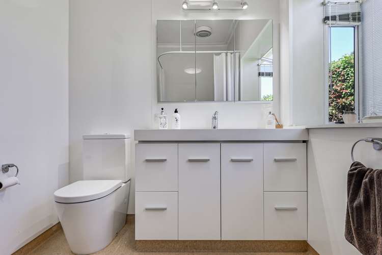 29 Knighton Road Hillcrest_21