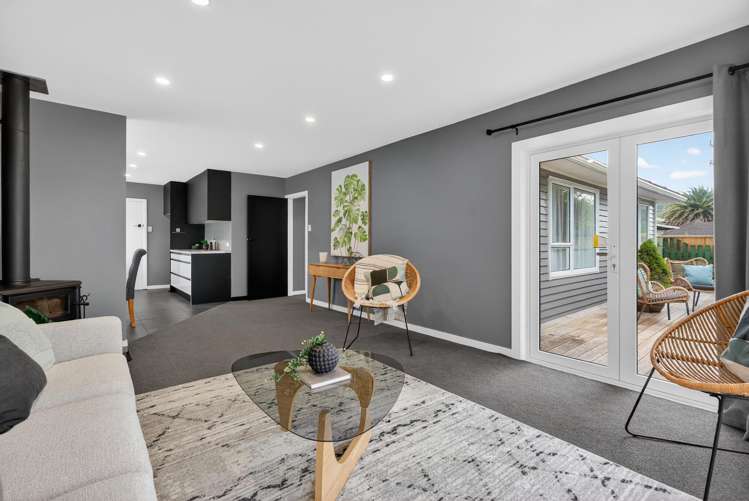 23 Russell Road Wainuiomata_5