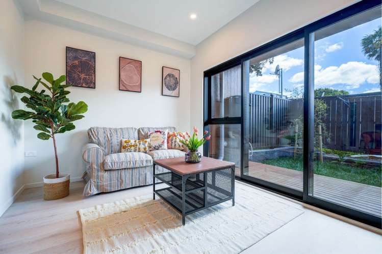 44A & 44F Parry Road Mt Wellington_13