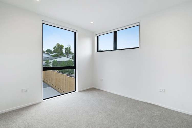 2/11 Paramu Avenue Birkdale_7