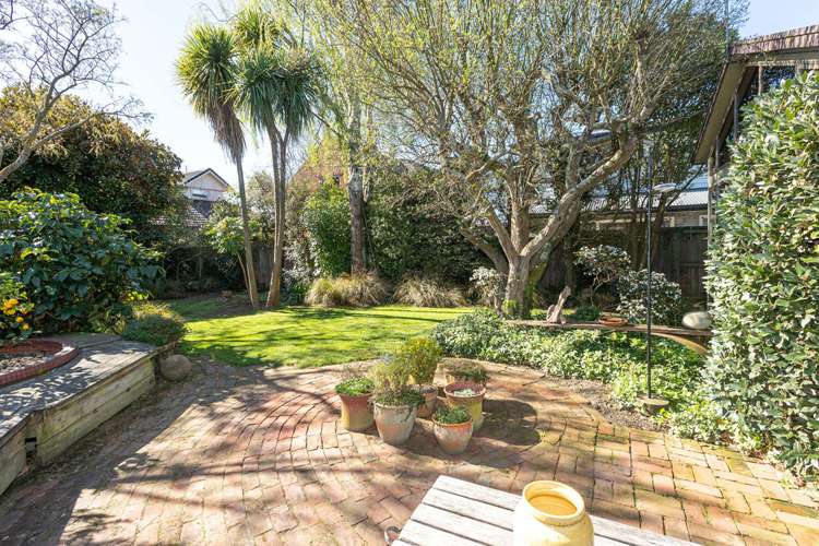 75 Saint Albans Street Saint Albans_17