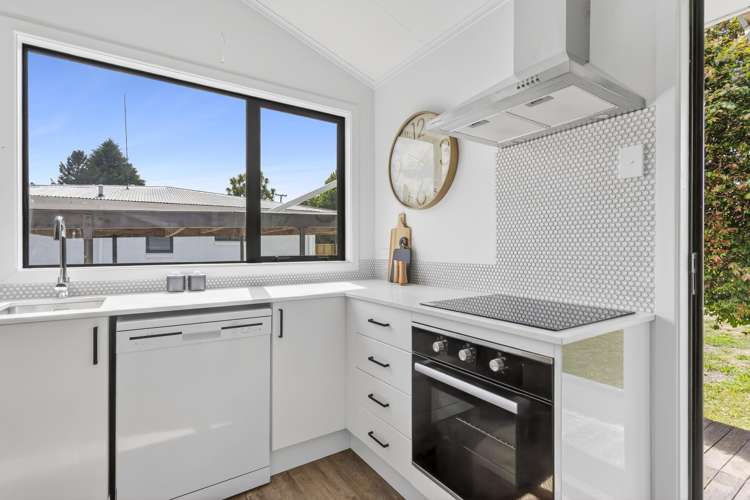 3639 Cambridge Road Cambridge_19