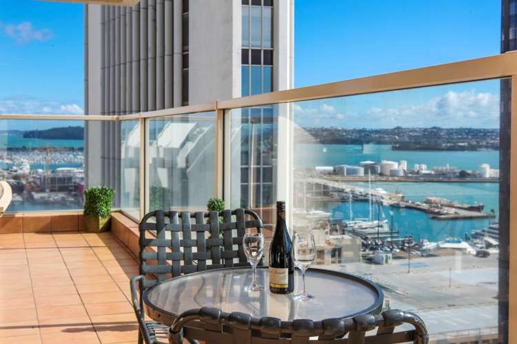 1804/8 Albert Street Auckland Central_24