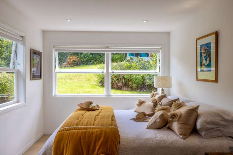 9 Hamilton Road Surfdale_14