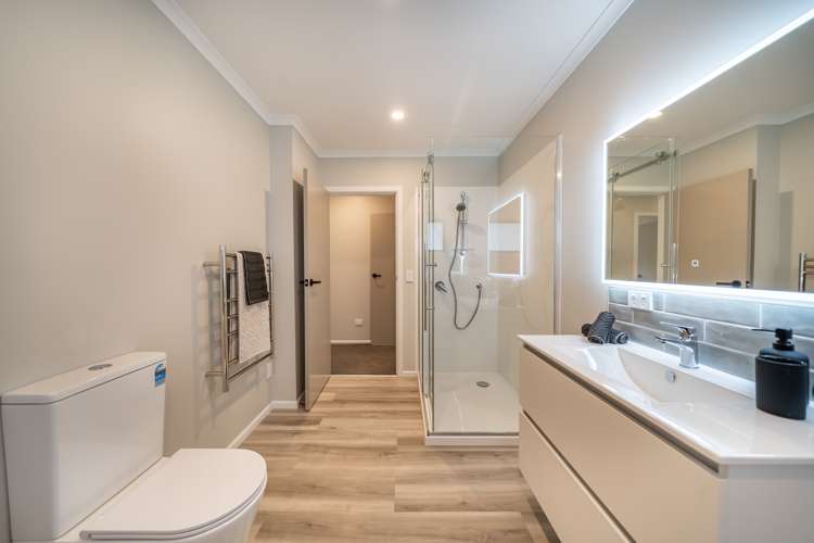 61 Dover Road Wainuiomata_9