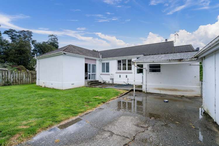 9 Birch Street Tuatapere_22