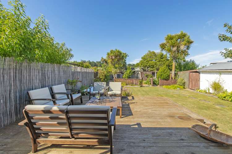 25 Cross Street Waikuku Beach_21