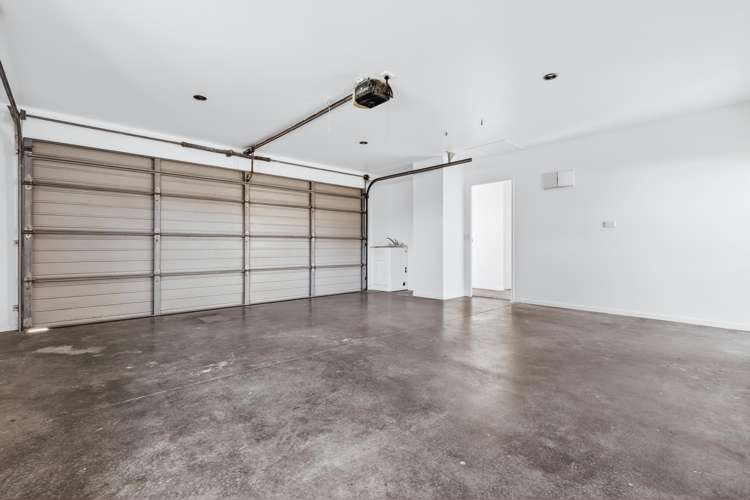 2/18 Frederick Street Two Mile Bay_13