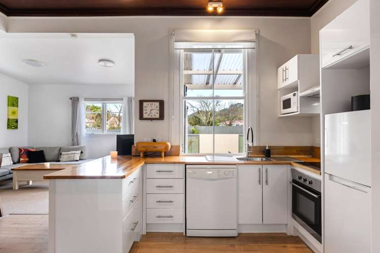187 Crawford Road Kaiti_7