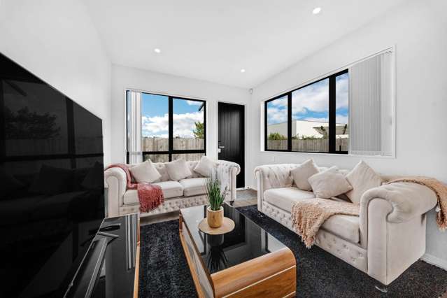 12/60 Kelman Road Kelston_3