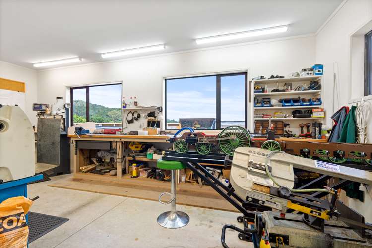 34 Muritai Road Parua Bay_40