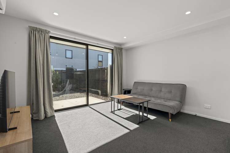 10/9 Grove Road Addington_6