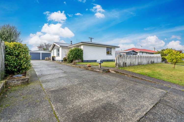 22 Dunbeath Crescent Kew_18