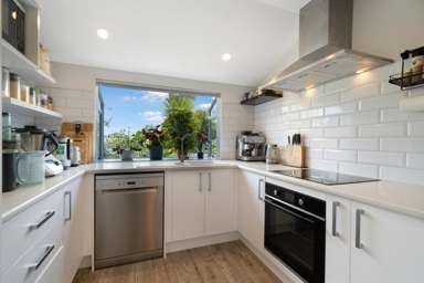 1/13 Tirimoana Road_4