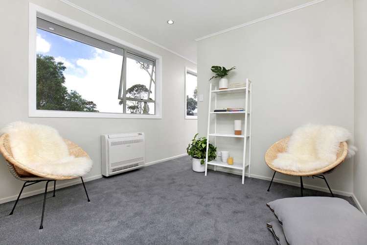 112 Cobham Crescent Kelston_9