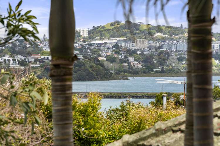 151a Paritai Drive Orakei_13