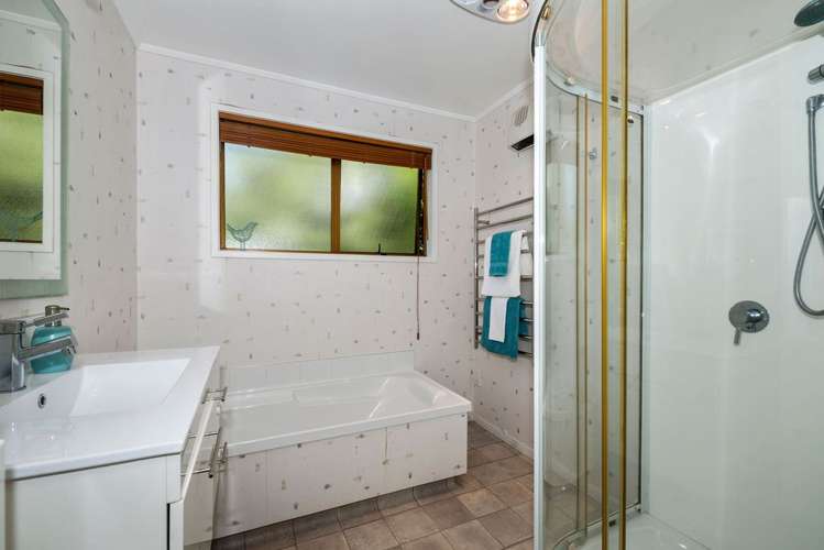 14 Stallard Place Glen Eden_12