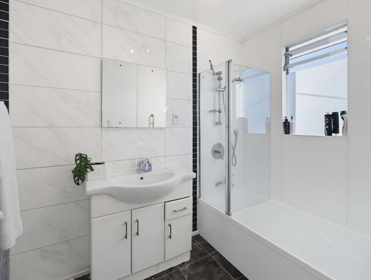 184 Guppy Road Taradale_14