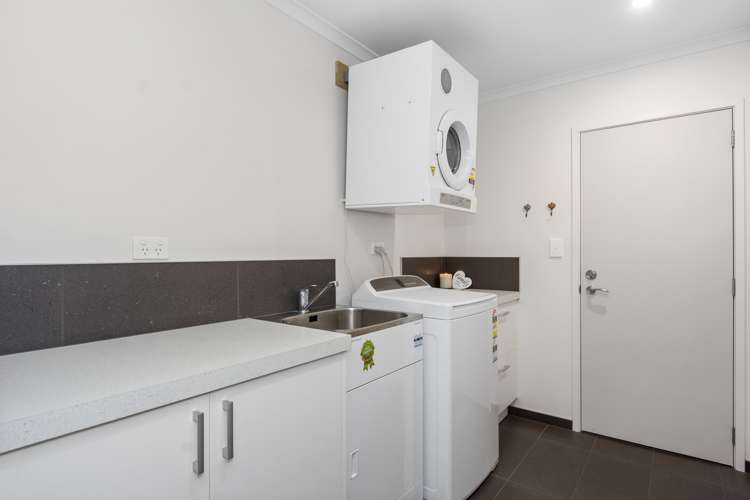 32 Blanche Road Papamoa_13