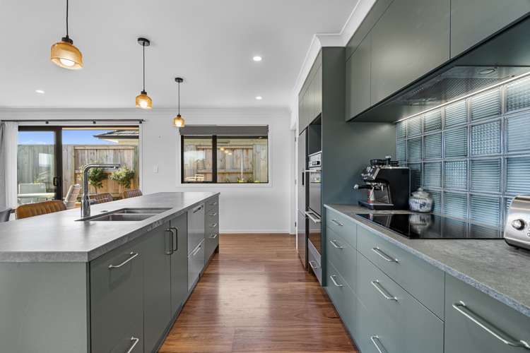 15 Hass Drive Ohauiti_5