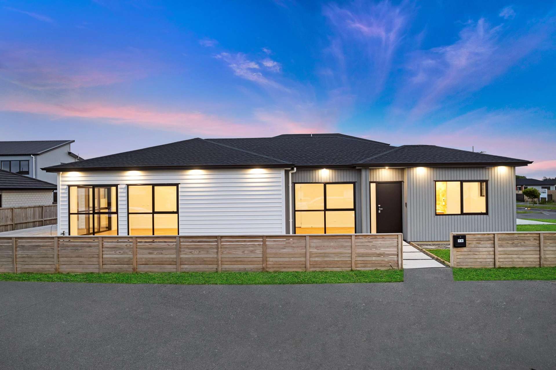 28 Korowhiti Road Clarks Beach_0