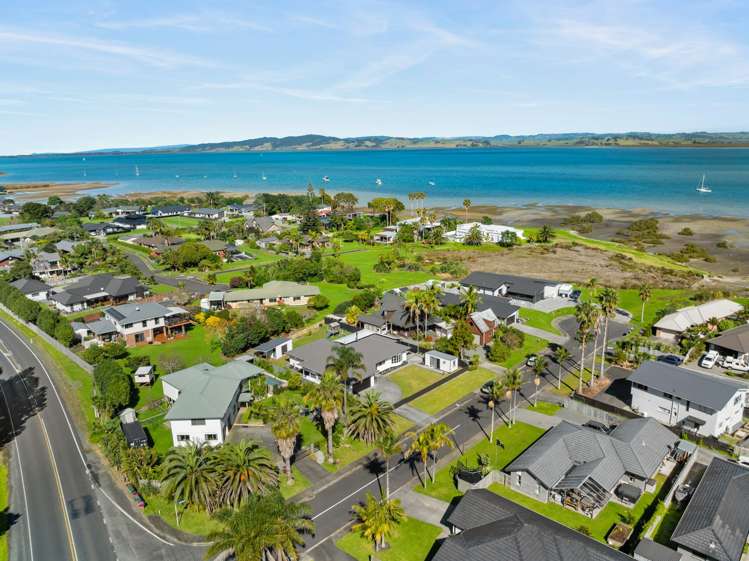 3 May Grove Lane Tamaterau_28