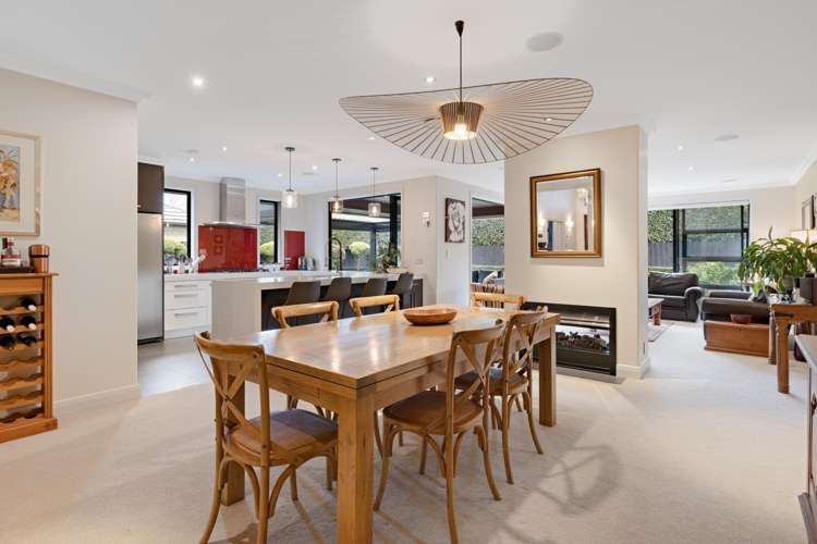 19 Tall Oaks Way Bethlehem_5