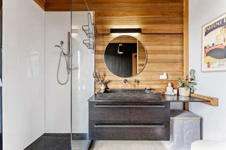 328 Mainland Road Kaipara Flats_13