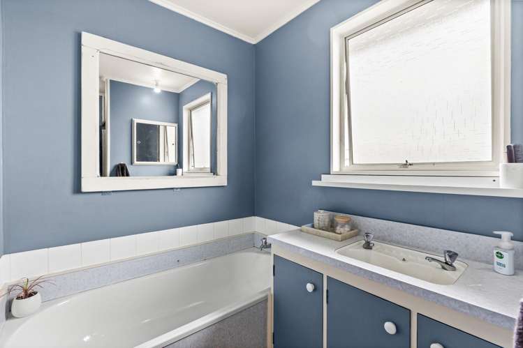 56 Wynyard Crescent Tamatea_14