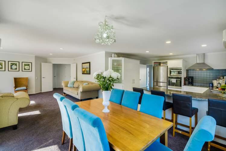 15 Pine Harbour Parade Beachlands_7