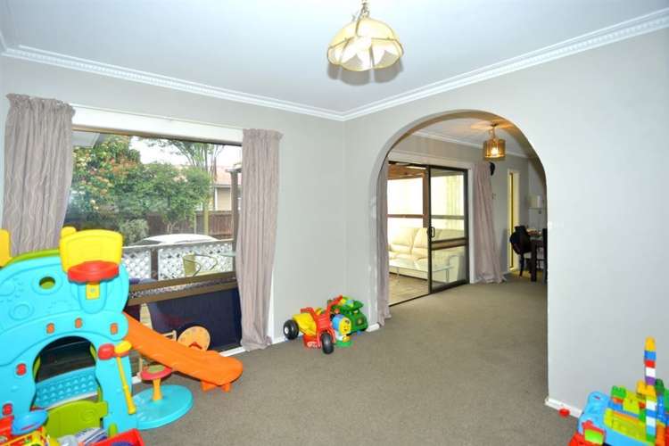 80 Kathleen Crescent Hornby_7