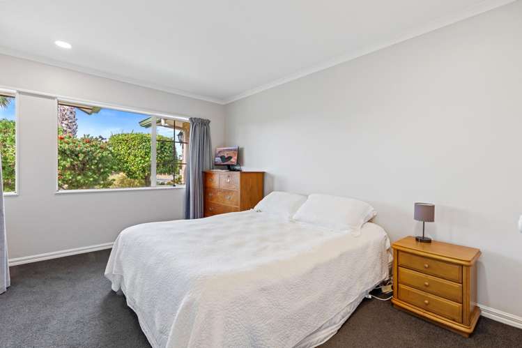 1 Halesia Place Mount Maunganui_14
