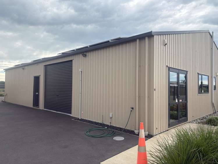 14 Bowmaker Woodend_18