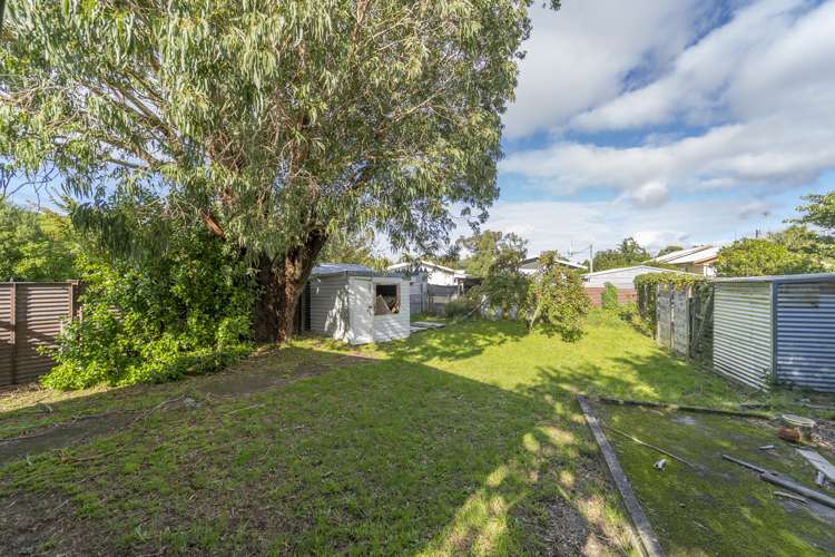 15 Hardie Grove Featherston_16