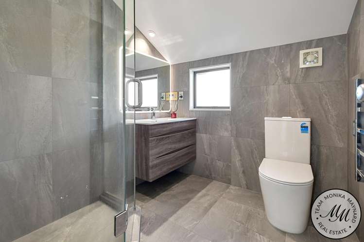 37 Chieftain Rise Goodwood Heights_9